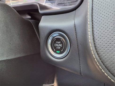 Used 2021 GMC Yukon SLT w/ Rear Media and Nav Package image 13