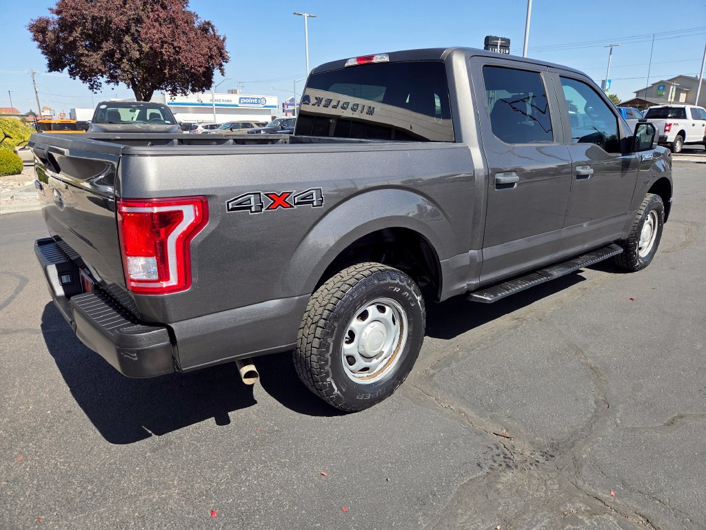 Used 2017 Ford F150 XL w/ XL Power Equipment Group AWD/4WD image 3
