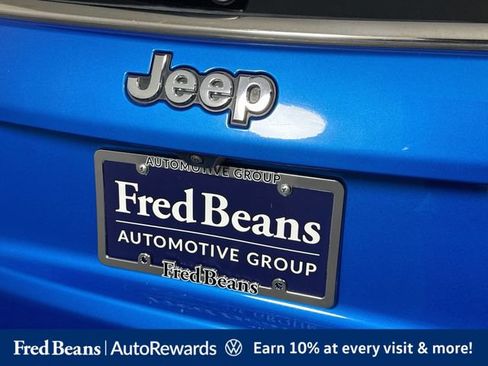 Used 2024 Jeep Compass Latitude AWD/4WD image 41