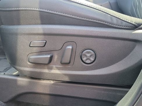 Used 2025 Kia Telluride SX X-Line AWD/4WD image 16