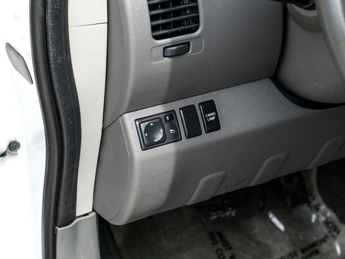 Used 2018 Nissan Frontier SV RWD image 24