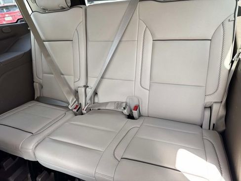 Used 2021 GMC Yukon Denali AWD/4WD image 16