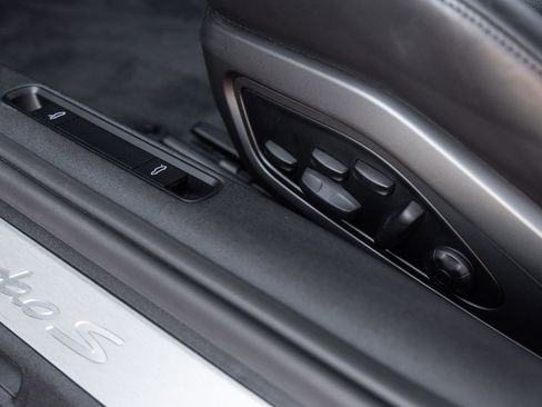 Certified 2022 Porsche 911 Turbo S AWD/4WD image 24