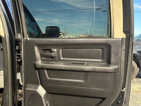 Used 2014 RAM 1500 Express w/ Black Ram 1500 Express Group image 25