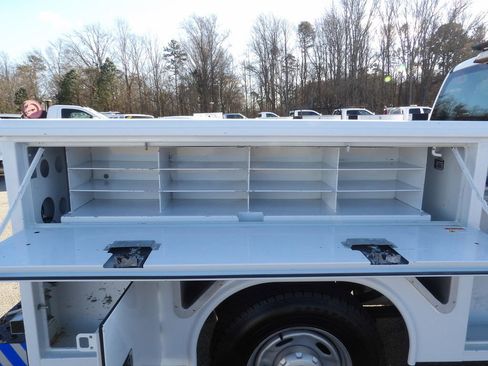 Used 2017 Ford F250 XL w/ Power Equipment Group image 49