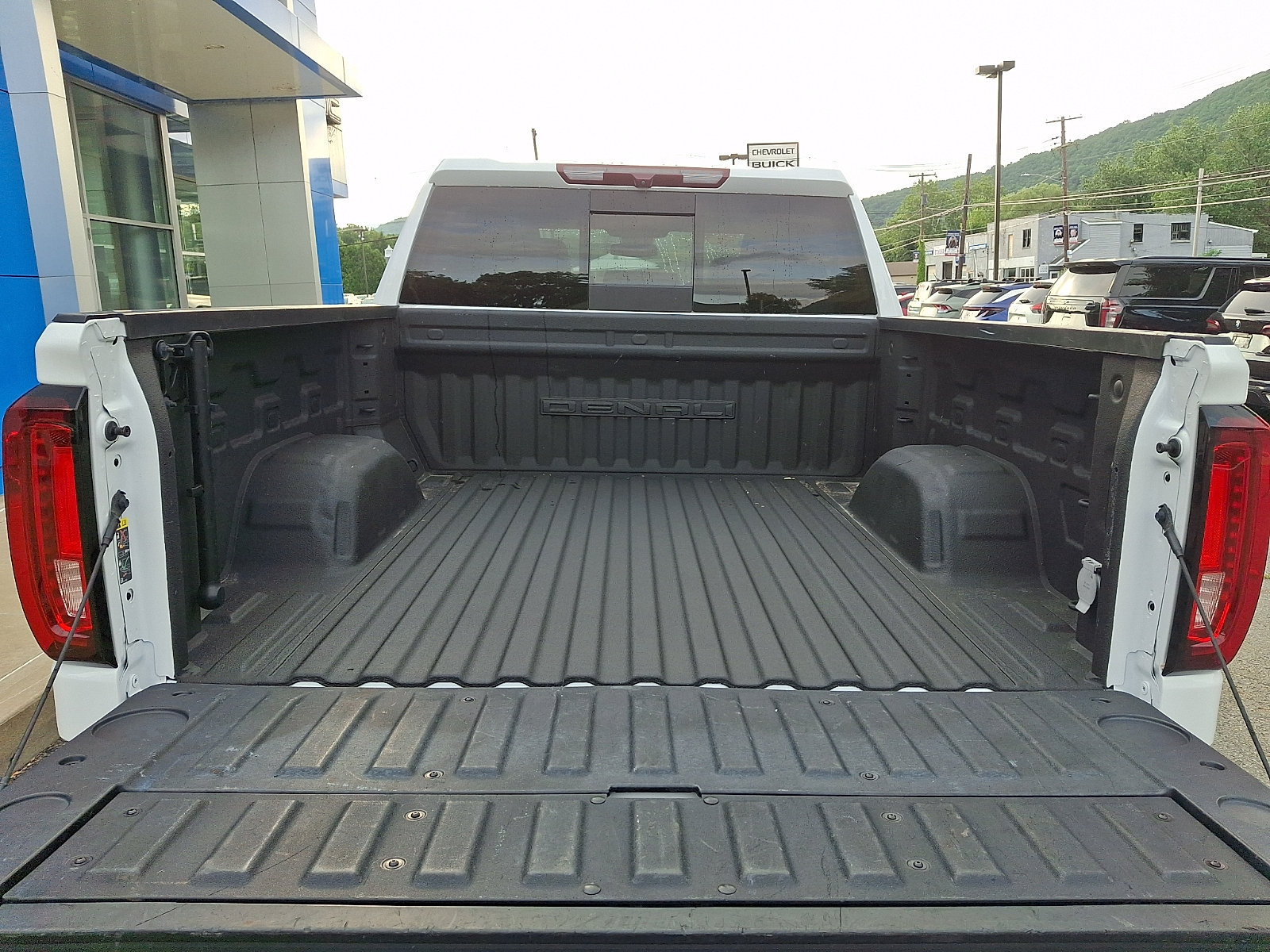 Certified 2023 GMC Sierra 1500 Denali AWD/4WD image 28