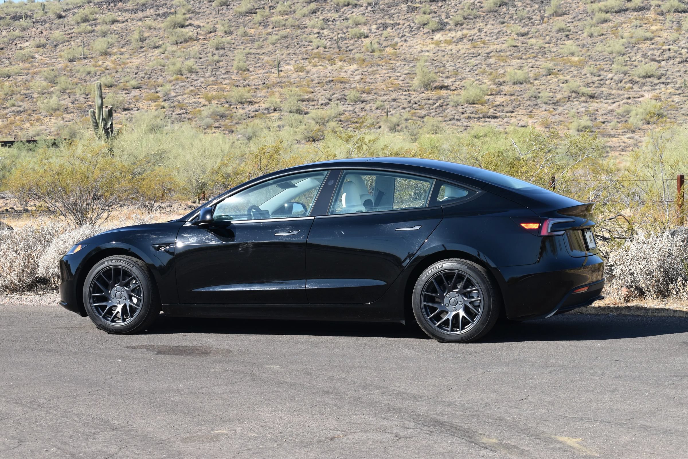 Used 2025 Tesla Model 3 RWD image 5