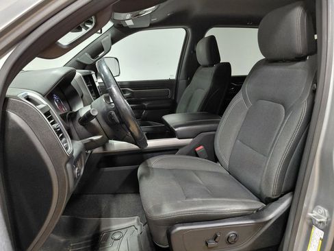 Used 2019 RAM 1500 Big Horn AWD/4WD image 8