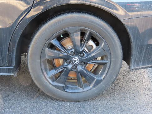 Used 2023 Honda Odyssey Sport image 42