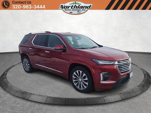 Used 2022 Chevrolet Traverse Premier AWD/4WD image 3