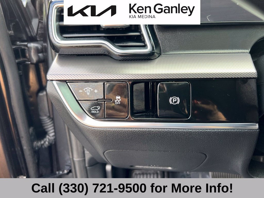 Certified 2024 Kia Sportage SX AWD/4WD image 27