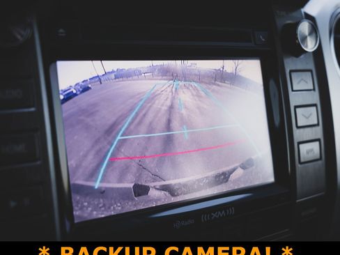 Used 2014 Toyota Tundra SR5 image 3