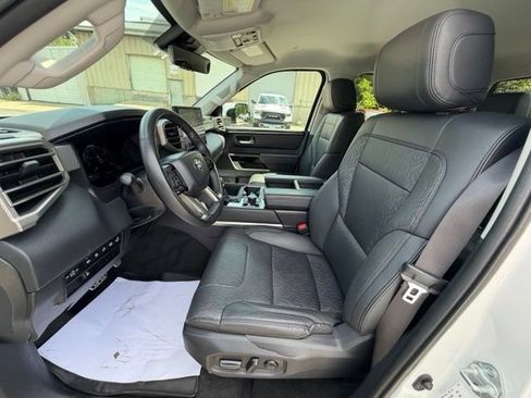 Used 2023 Toyota Tundra Limited w/ TRD Off-Road Package AWD/4WD image 9