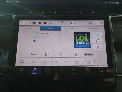 Used 2022 Jeep Grand Cherokee Limited 4xe w/ Luxury Tech Group II image 24