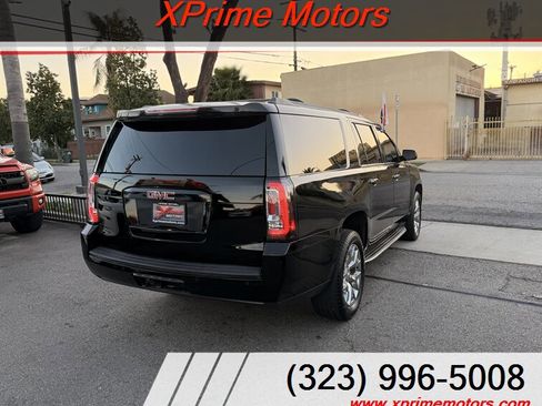 Used 2016 GMC Yukon XL SLT w/ Open Road Package image 7