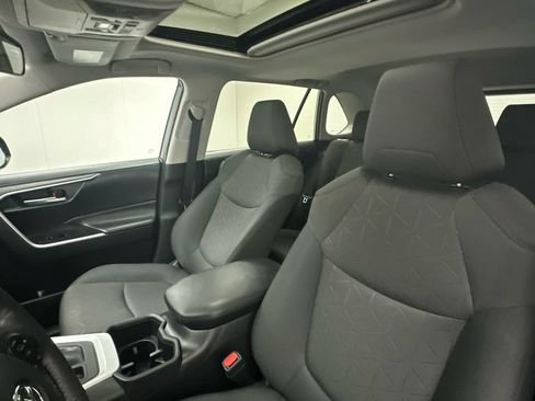 Used 2024 Toyota RAV4 XLE w/ Convenience Package AWD/4WD image 9