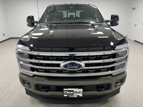 Used 2026 Ford F350 King Ranch w/ FX4 Off-Road Package AWD/4WD image 3