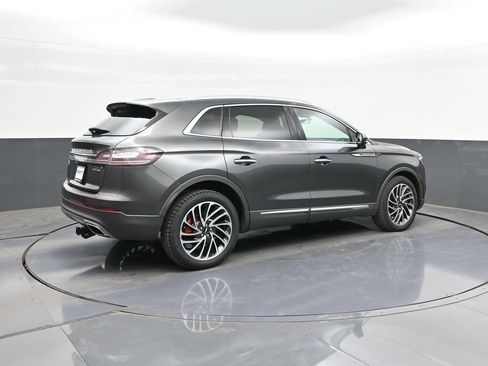 Used 2020 Lincoln Nautilus Reserve AWD/4WD image 15