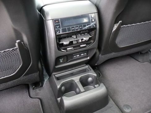 New 2026 Jeep Grand Cherokee L Limited AWD/4WD image 39