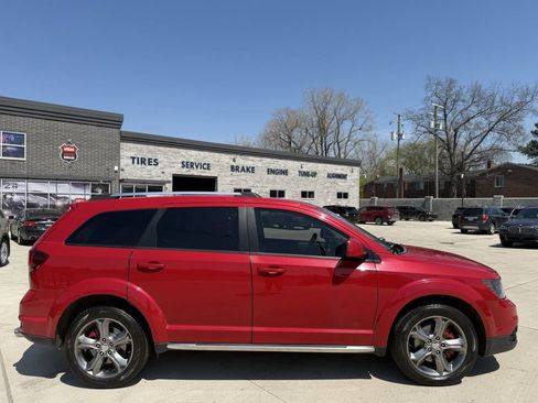Used 2017 Dodge Journey Crossroad FWD image 5
