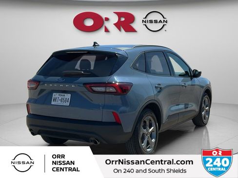 Used 2025 Ford Escape ST-Line FWD image 5