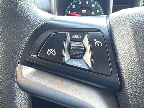 Used 2015 Chevrolet Malibu LT image 12