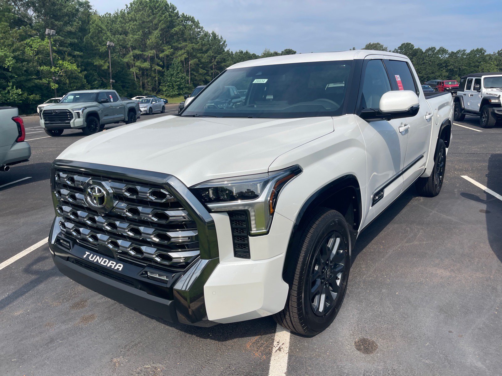 New 2026 Toyota Tundra Platinum AWD/4WD image 3