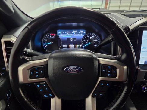 Used 2022 Ford F350 Platinum image 42