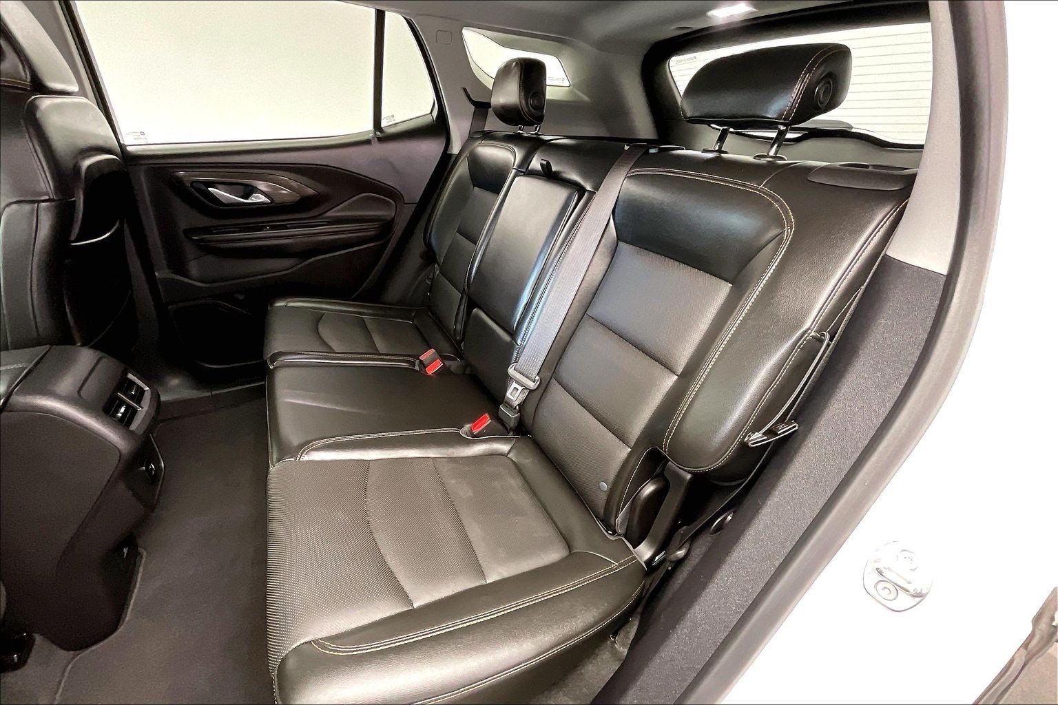 Used 2018 GMC Terrain SLT w/ Preferred Package AWD/4WD image 19