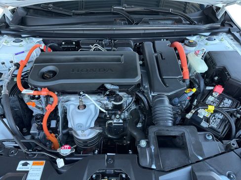 Used 2023 Honda Accord Sport image 8