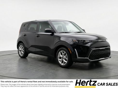 Used 2025 Kia Soul LX w/ LX Technology Package image 1