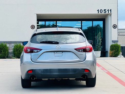 Used 2015 MAZDA MAZDA3 i Touring w/ Technology Package FWD image 7