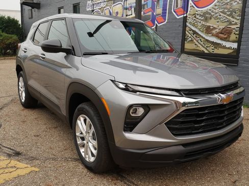 New 2026 Chevrolet TrailBlazer LS w/ LS Convenience Package AWD/4WD image 29