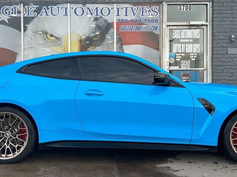 Used 2025 BMW M4 CS image 2