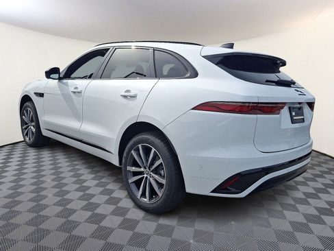 New 2026 Jaguar F-PACE R-Dynamic S image 2