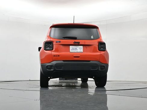 Used 2018 Jeep Renegade Sport w/ Power & Air Group AWD/4WD image 39