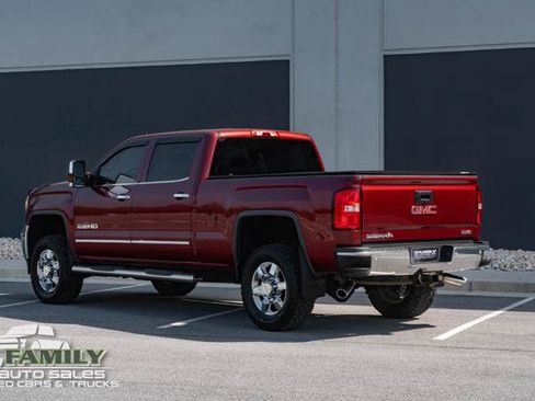 Used 2015 GMC Sierra 2500 SLE w/ All-Terrain HD Package AWD/4WD image 6