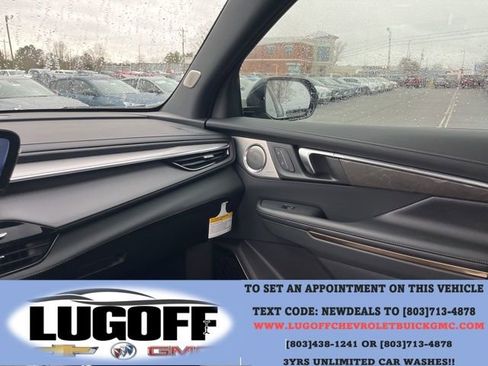 New 2026 Buick Enclave Avenir w/ Super Cruise Package FWD image 22