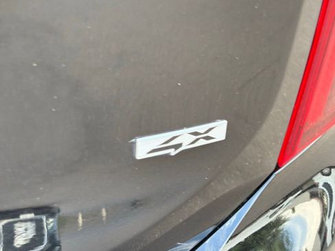 Used 2023 Kia Telluride S image 6