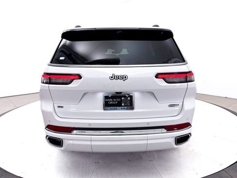 Used 2021 Jeep Grand Cherokee L Overland w/ Luxury Tech Group IV RWD image 18