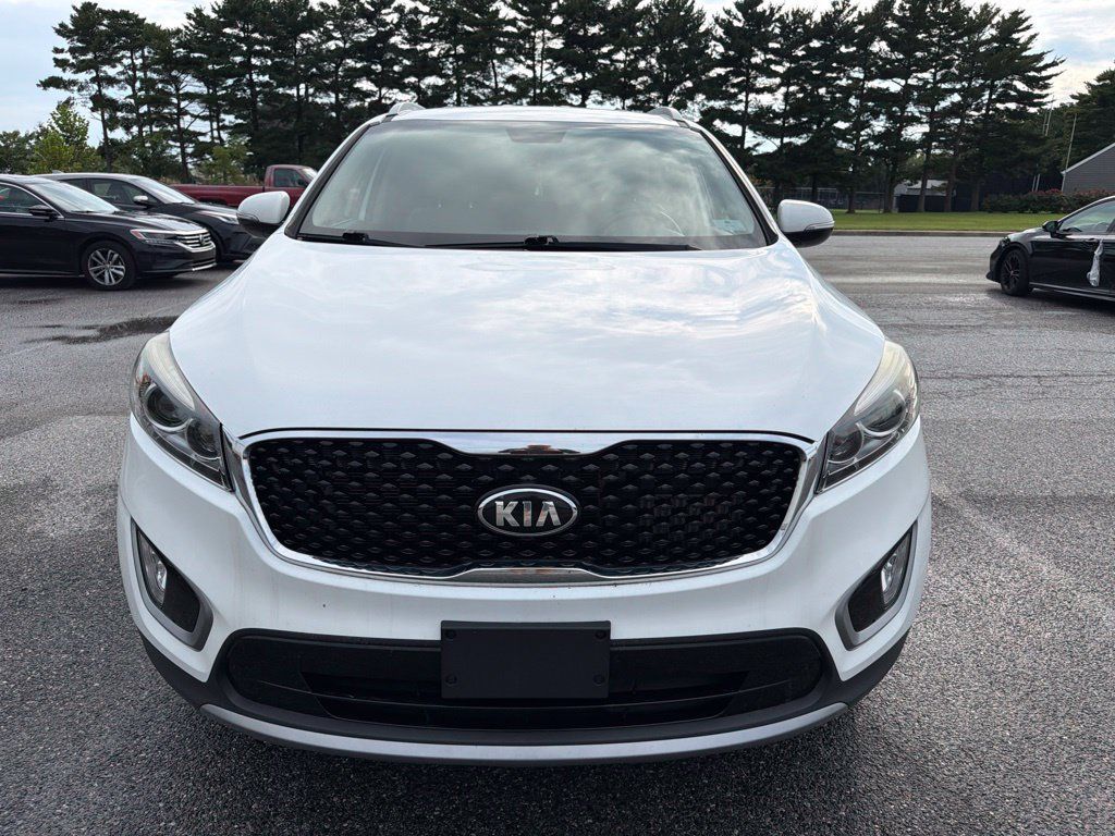 Used 2017 Kia Sorento EX AWD/4WD image 3