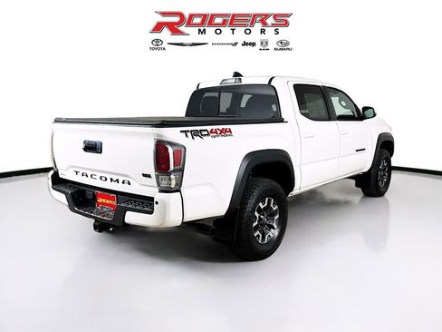 Certified 2023 Toyota Tacoma TRD Off-Road w/ Technology Package AWD/4WD image 13
