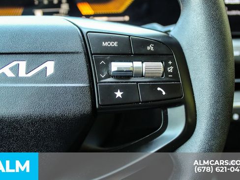 Used 2025 Kia K4 FWD image 26