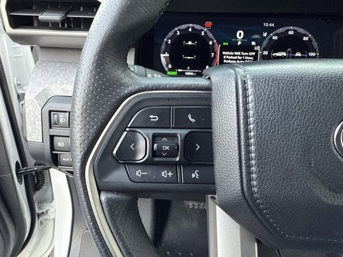 Certified 2025 Toyota 4Runner Trailhunter image 39