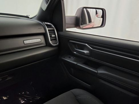 Used 2025 RAM 1500 Big Horn AWD/4WD image 23