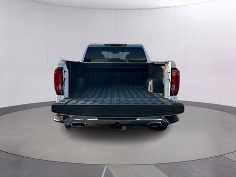 Used 2025 GMC Sierra 1500 SLT w/ SLT Premium Plus Package AWD/4WD image 5