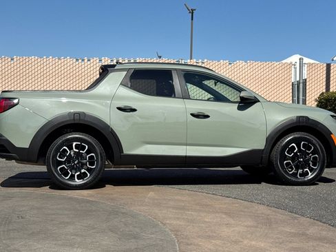 Used 2022 Hyundai Santa Cruz SEL w/ Activity Package FWD image 3
