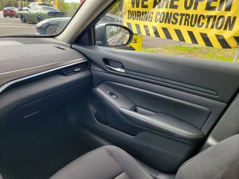 Certified 2025 Nissan Altima 2.5 SV image 17