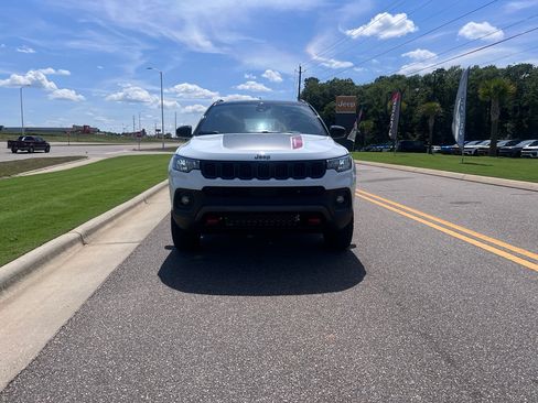 New 2026 Jeep Compass Trailhawk AWD/4WD image 11