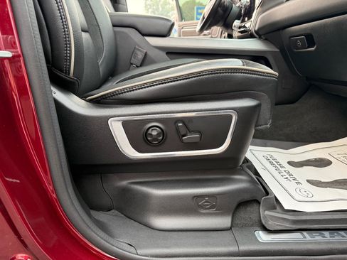 Used 2021 RAM 1500 Laramie AWD/4WD image 19